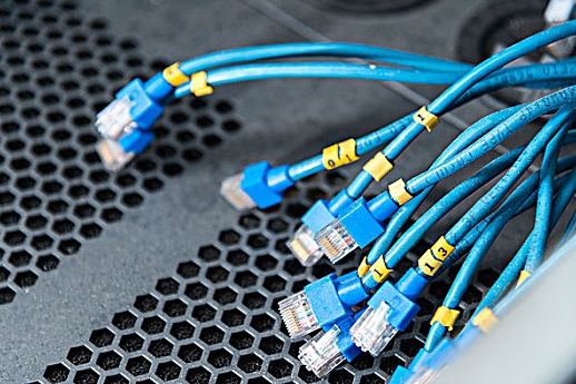 Different installation methods for 2-core and 4-core crystal heads